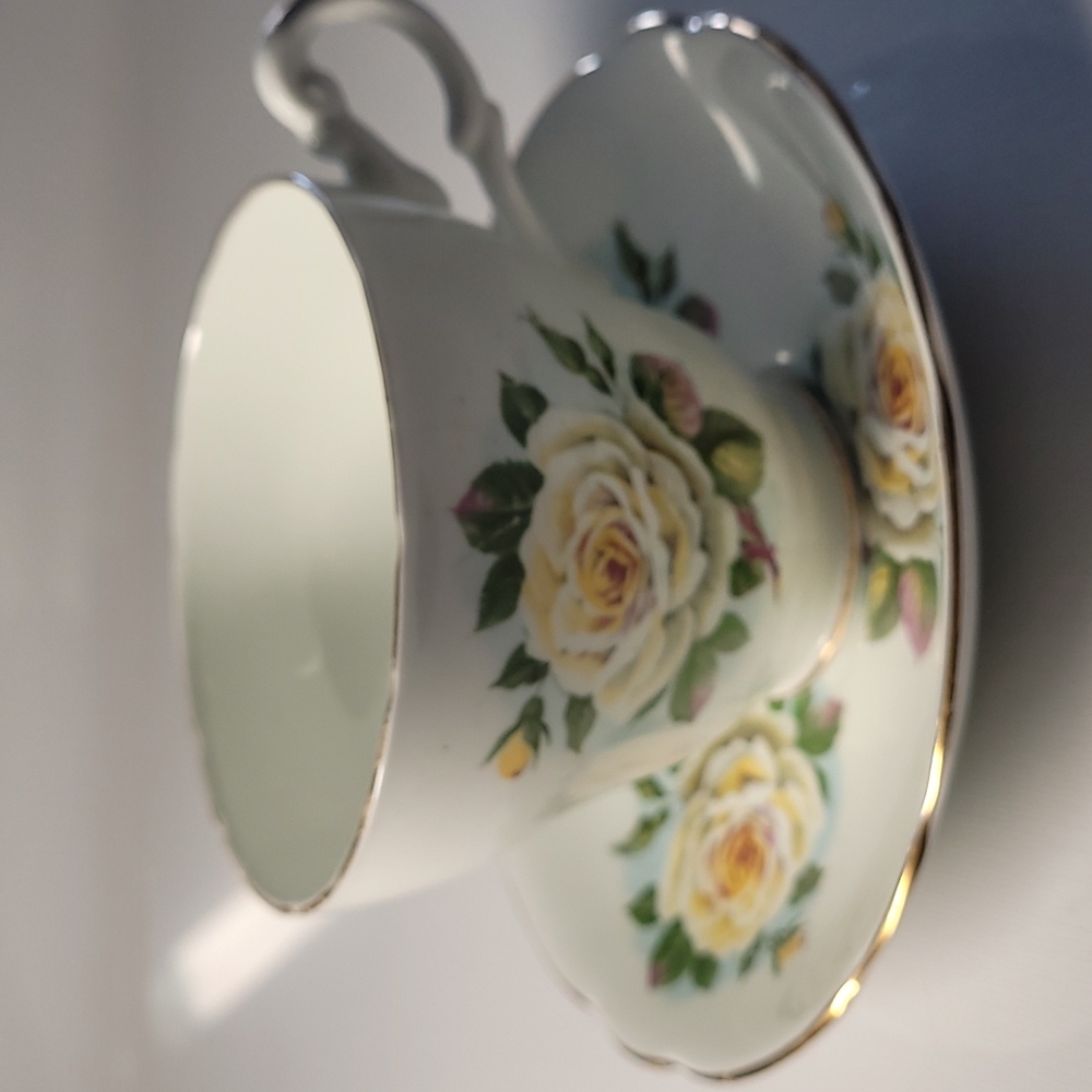 Vintage Royal Ascot teacup and saucer Genuine bone China  made in England